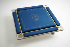 Jackaro Table