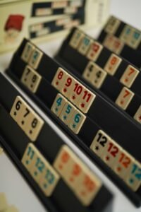 لعبة الاوكي بلاستيك